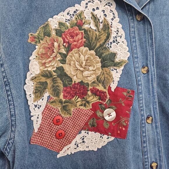 Vintage 90s Denim Blouse Womens Small Red Patchwork Cottagecore Lace Flowers - Picture 5 of 9